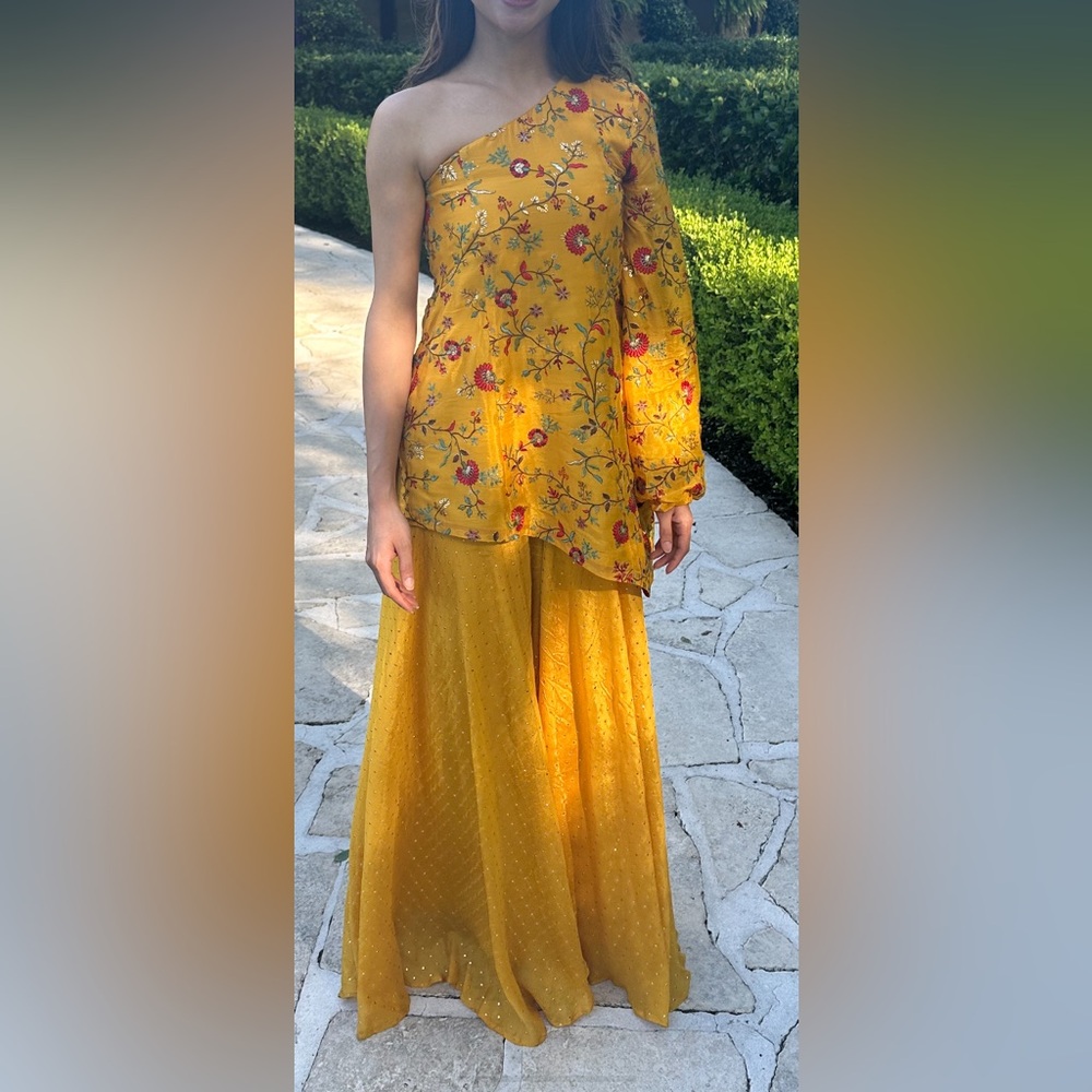 Yellow one shoulder shalwar kurta palazzo pants